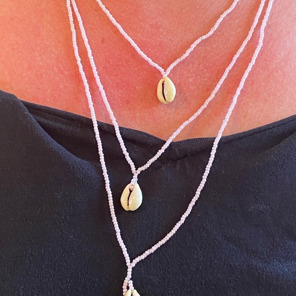 Three necklace set by Maa Designs - Picture 4 of 4